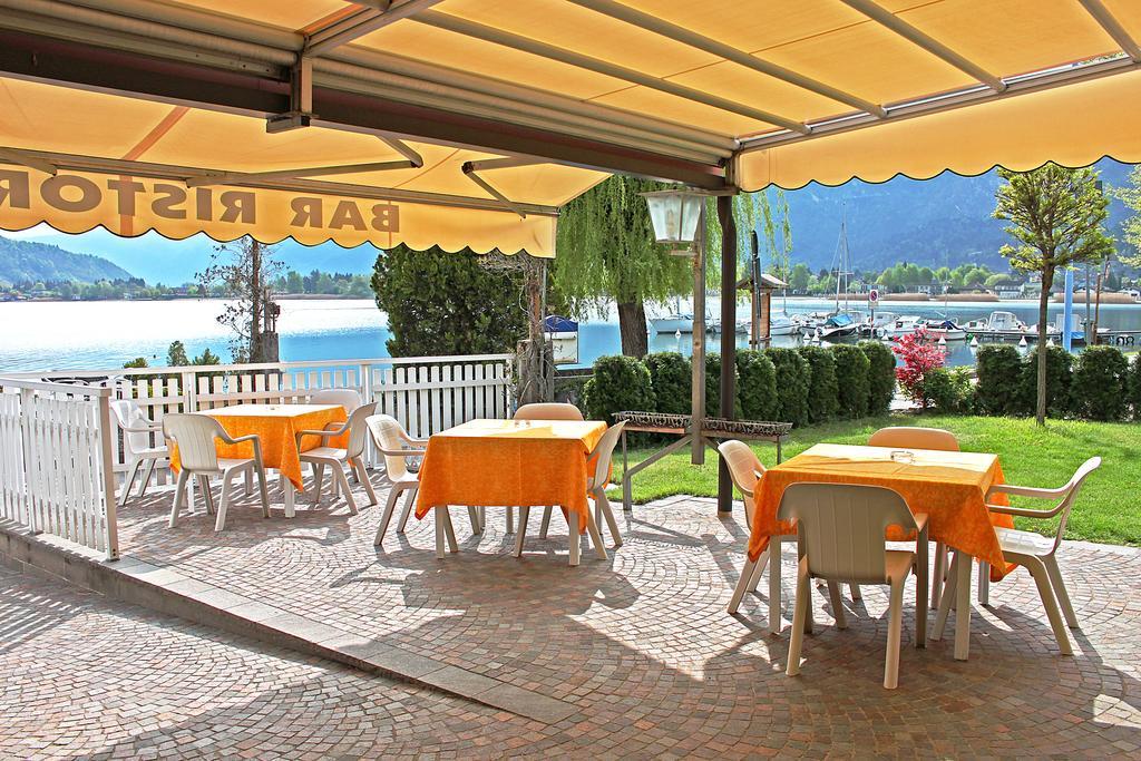 Hotel La Piroga Calceranica al Lago Exteriör bild