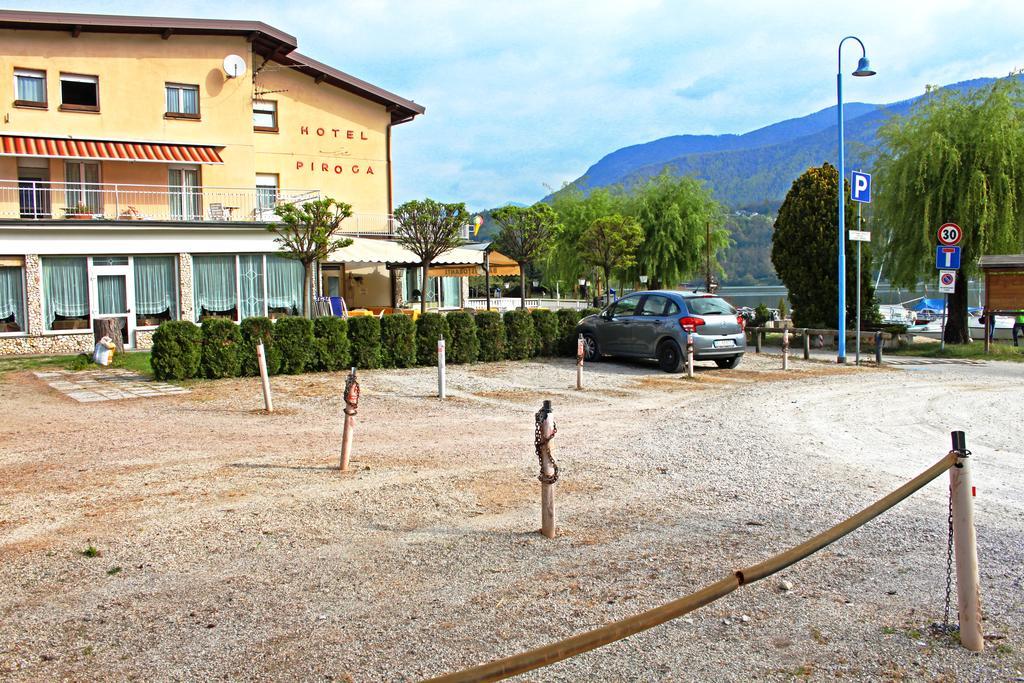 Hotel La Piroga Calceranica al Lago Exteriör bild