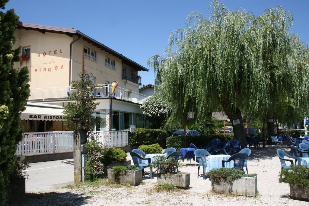 Hotel La Piroga Calceranica al Lago Exteriör bild